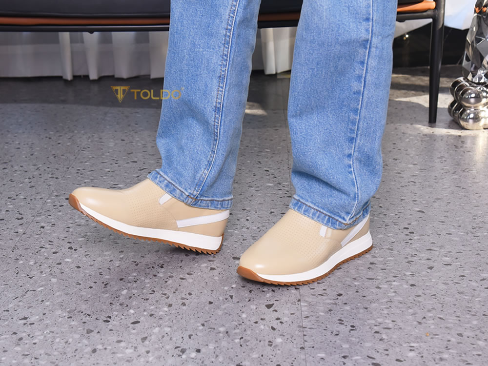Giày cao 8cm thể thao da thật SC1044 5